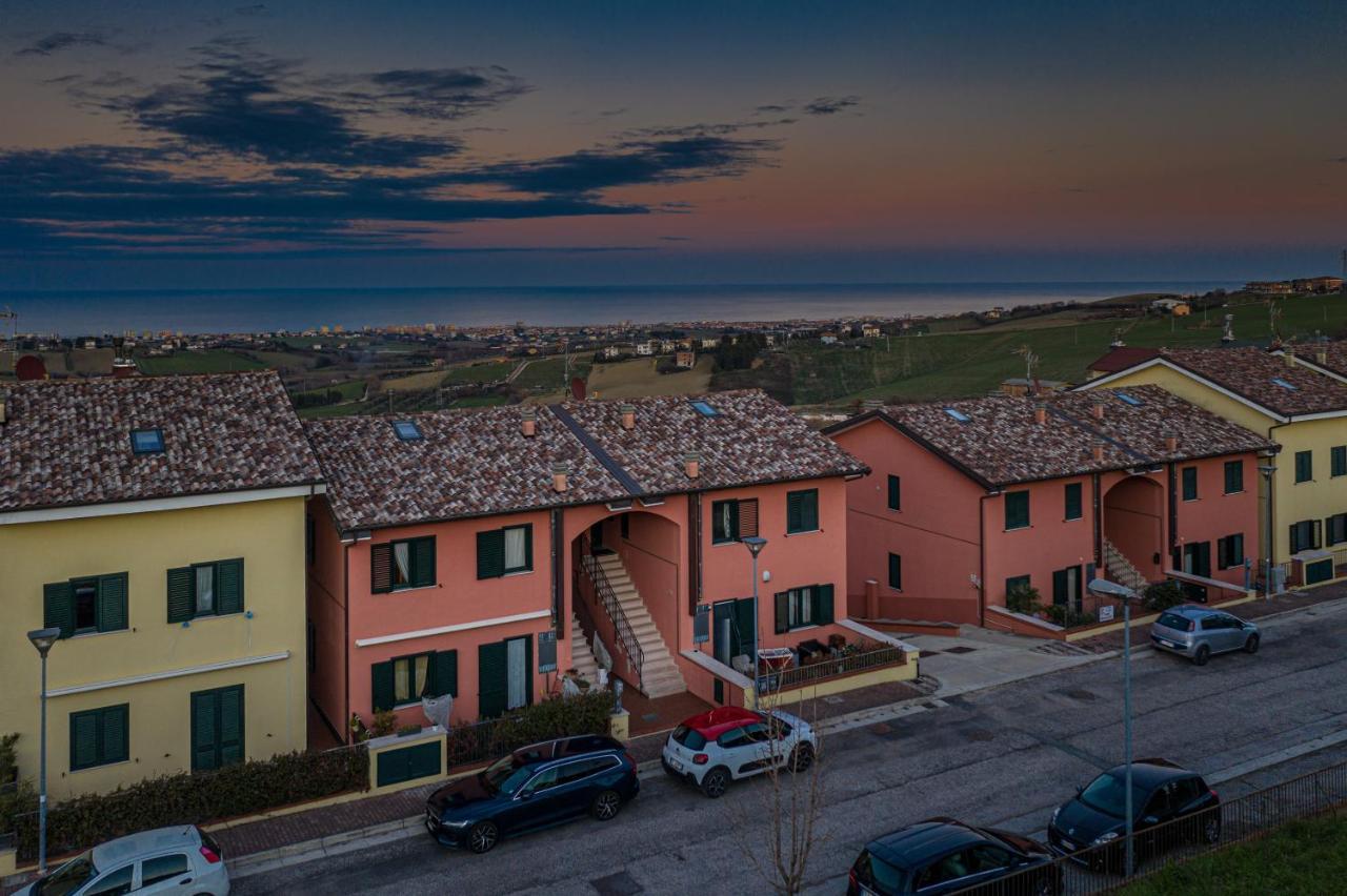 Live Your Dream San Costanzo Exterior photo